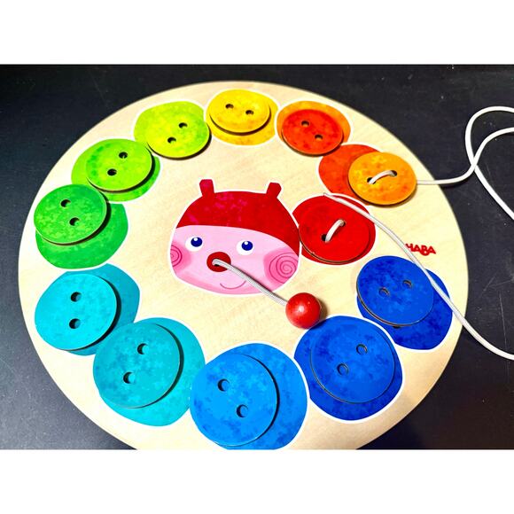 Haba wooden Rainbow Caterpillar Counting Threading Game colors numbers lacing - Picture 4 of 9